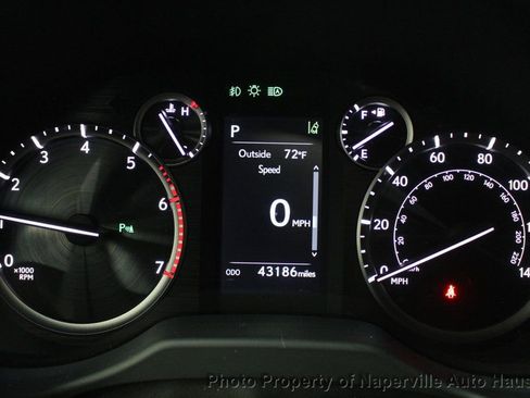 Used 2023 Lexus GX 460 Premium AWD/4WD image 16