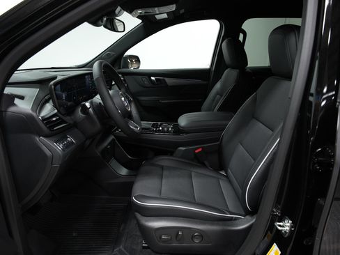 New 2026 Buick Enclave Preferred w/ LPO, Floor Liner Package image 27