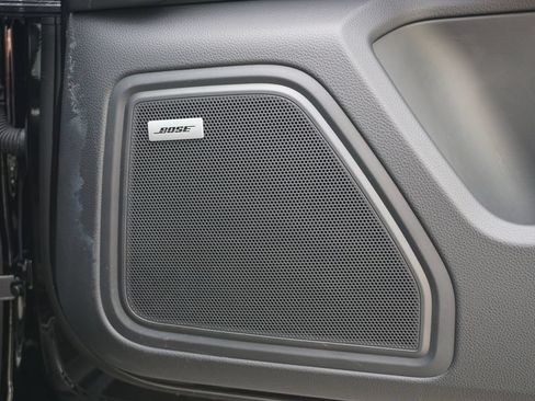 Used 2023 Porsche Macan S AWD/4WD image 61