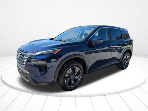 Used 2025 Nissan Rogue SV FWD image 8