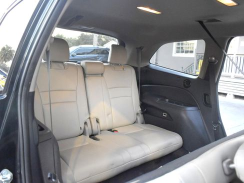 Used 2016 Honda Pilot EX image 19