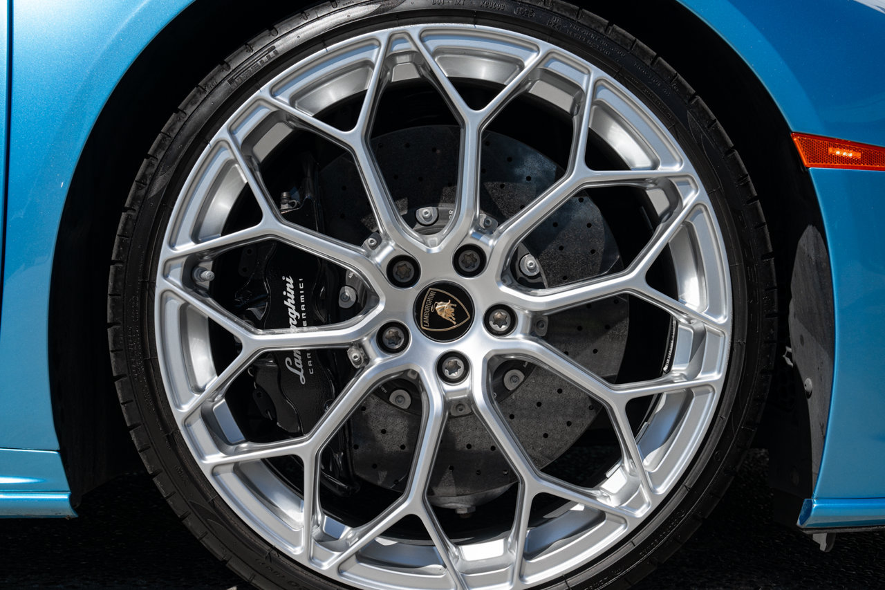 Used 2023 Lamborghini Huracan EVO RWD image 20