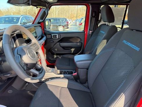 Used 2025 Jeep Wrangler Unlimited Rubicon 4xe w/ Safety Group image 12