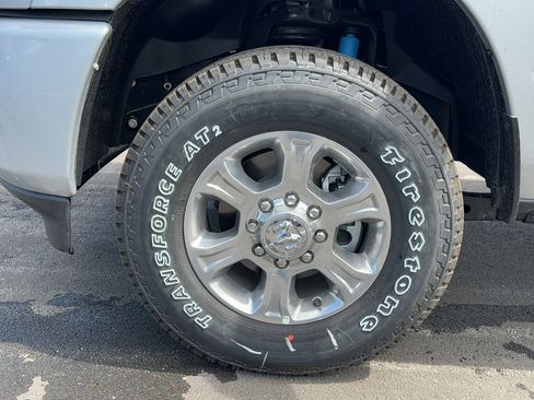 New 2026 RAM 2500 Lone Star AWD/4WD image 9