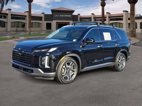 Used 2024 Hyundai Palisade Limited image 4