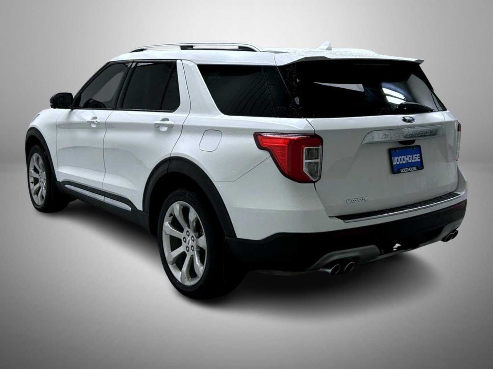 Used 2020 Ford Explorer Platinum w/ Premium Technology Package AWD/4WD image 7