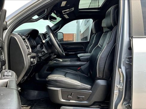 Used 2024 RAM 3500 Limited AWD/4WD image 27