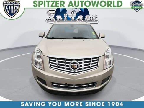 Used 2016 Cadillac SRX Luxury image 3