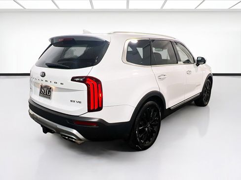 Used 2021 Kia Telluride SX w/ SX Prestige Package image 4