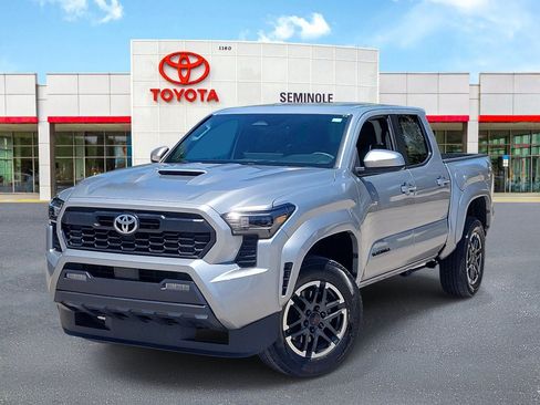 Used 2024 Toyota Tacoma TRD Sport RWD image 1