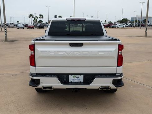 Certified 2023 Chevrolet Silverado 1500 High Country w/ High Country Premium Package AWD/4WD image 3