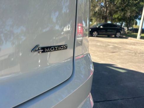 New 2026 Volkswagen Atlas Cross Sport SEL Premium R-Line image 29