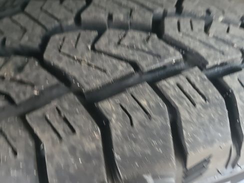 Used 2018 Nissan Titan PRO-4X image 37