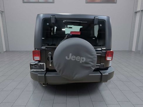 Used 2012 Jeep Wrangler Sport image 7