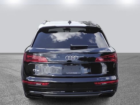 Certified 2025 Audi Q5 2.0T Premium image 5