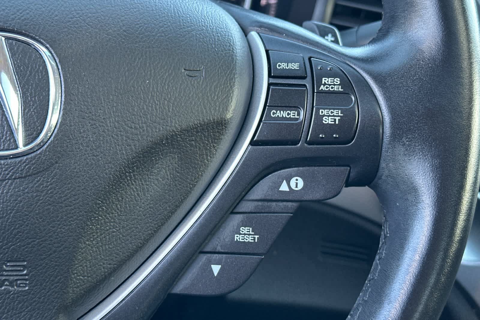 Used 2017 Acura ILX FWD image 27