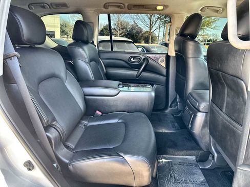 Used 2022 INFINITI QX80 Luxe w/ Cargo Package image 19