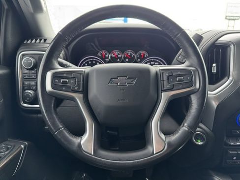 Used 2020 Chevrolet Silverado 1500 LT Trail Boss image 27