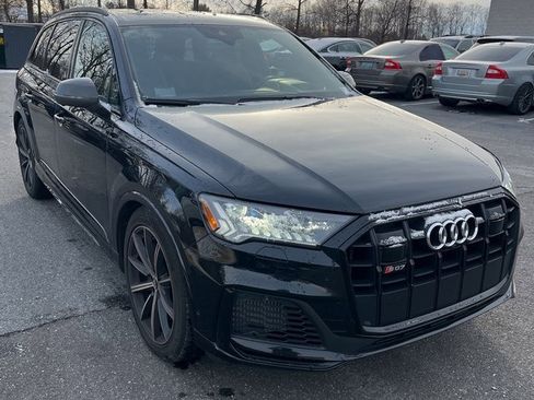 Used 2021 Audi SQ7 Prestige w/ Prestige Package image 16