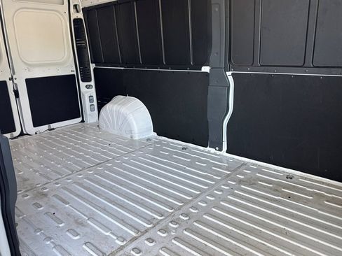 Used 2026 RAM ProMaster 2500 w/ Convenience Group FWD image 20