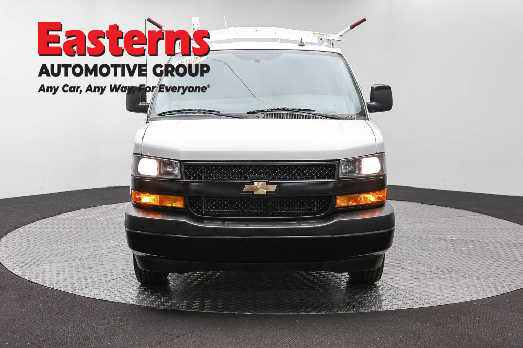 Used 2020 Chevrolet Express 2500 w/ Communications Package RWD image 3