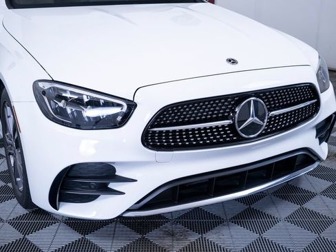 Used 2022 Mercedes-Benz E 350 4MATIC Sedan image 10