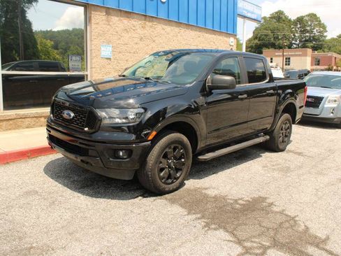 Used 2019 Ford Ranger XLT w/ Black Appearance Package RWD image 3