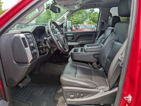 Used 2018 Chevrolet Silverado 2500 LTZ w/ Duramax Plus Package AWD/4WD image 20