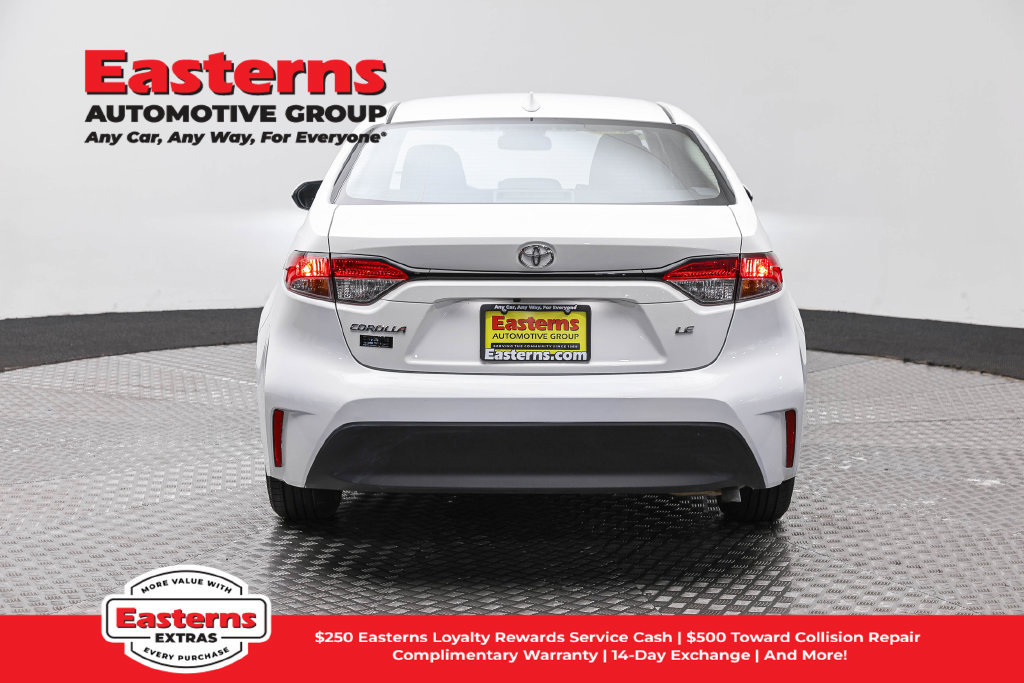 Used 2024 Toyota Corolla LE FWD image 7