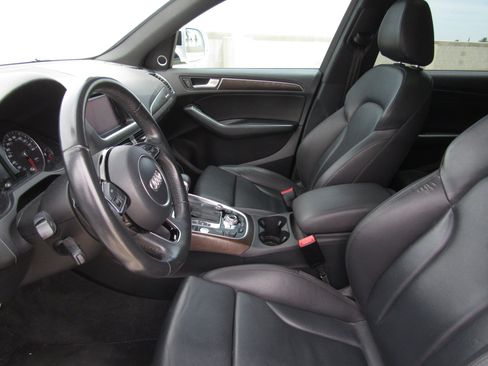 Used 2017 Audi Q5 3.0T Premium Plus w/ Technology Package AWD/4WD image 14