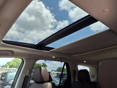Used 2024 Honda Pilot Elite image 13