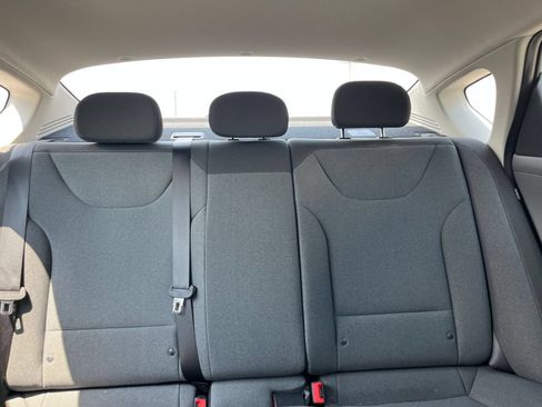 Used 2025 Kia K4 FWD image 33