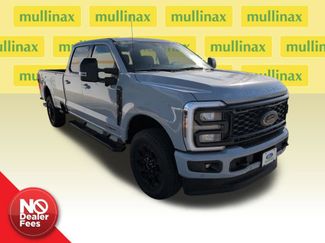 New 2026 Ford F350 Lariat w/ Black Appearance Package 360° Tour