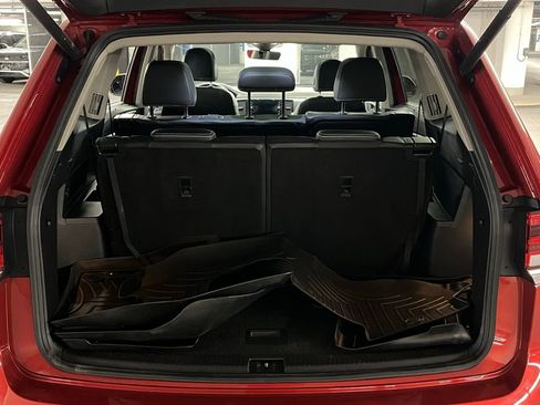 Used 2023 Volkswagen Atlas SEL Premium image 40