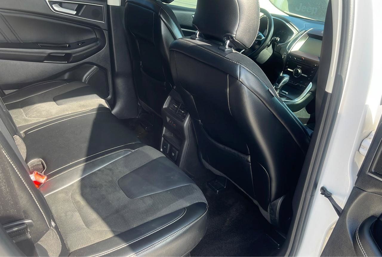Used 2015 Ford Edge Sport w/ Equipment Group 401A AWD/4WD image 14