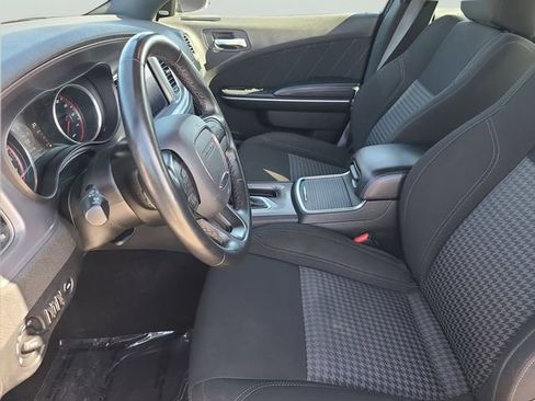 Used 2023 Dodge Charger SXT RWD image 22