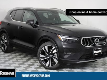 Used 2023 Volvo XC40 B5 Ultimate w/ Climate Package
