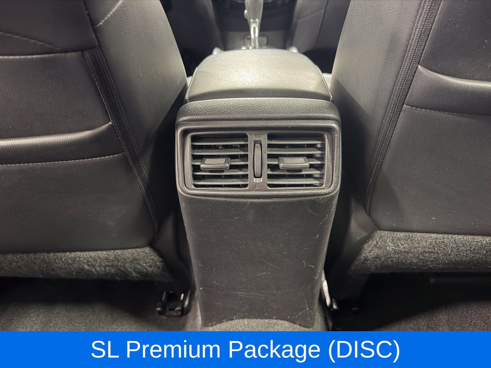 Used 2015 Nissan Rogue SL w/ SL Premium Package AWD/4WD image 28