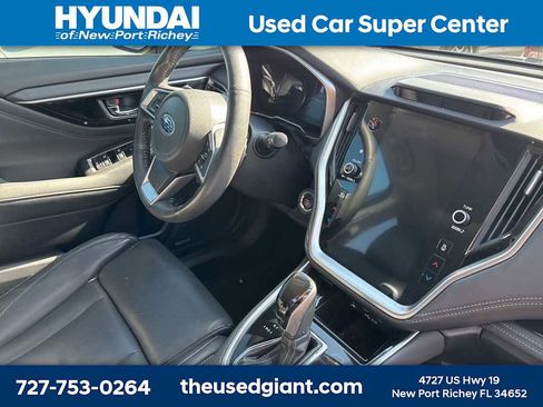 Used 2022 Subaru Outback Limited image 6