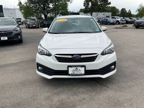 Certified 2022 Subaru Impreza 2.0i Premium AWD/4WD image 2