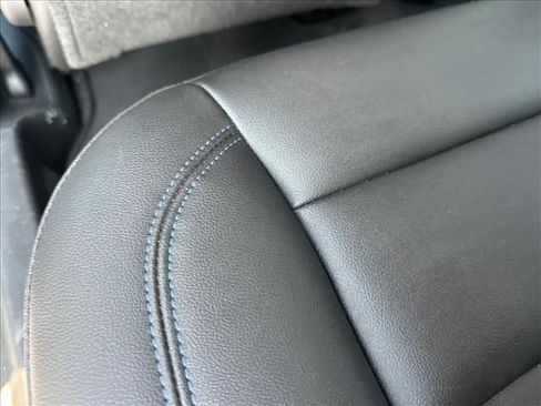 Certified 2025 Buick Envista Sport Touring w/ Experience Buick Package FWD image 18