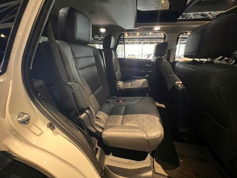 Used 2024 Toyota Sequoia Limited image 15