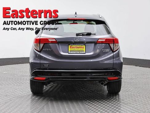 Used 2022 Honda HR-V Sport image 6