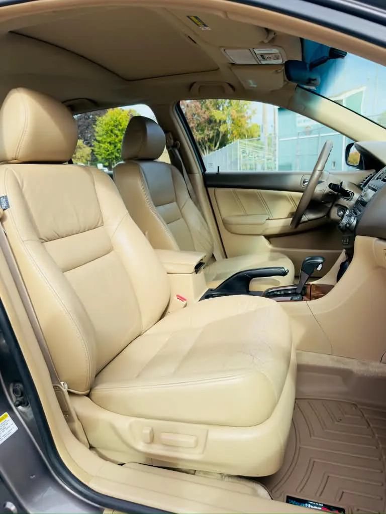 Used 2007 Honda Accord EX-L image 11