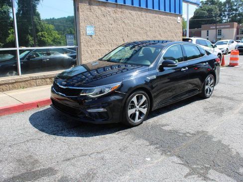 Used 2020 Kia Optima S w/ S Panoramic Sunroof Package FWD image 3