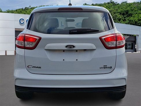 Used 2017 Ford C-MAX SE image 5
