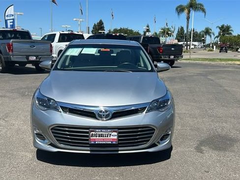 Used 2015 Toyota Avalon XLE Premium FWD image 9