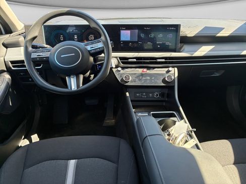 Used 2025 Hyundai Sonata SEL FWD image 13