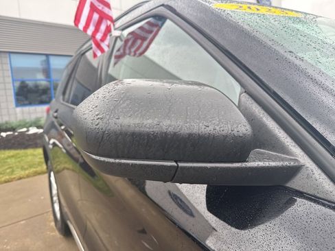 Certified 2023 Ford Explorer XLT w/ Equipment Group 202A image 13