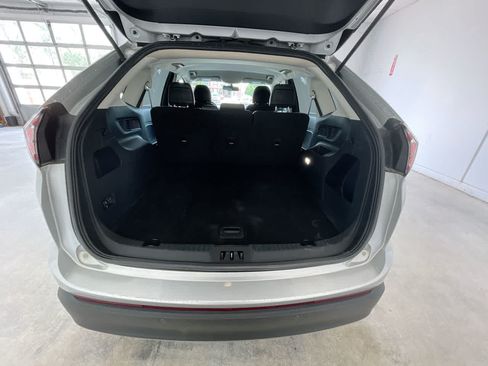 Used 2018 Ford Edge SEL w/ Equipment Group 201A AWD/4WD image 23